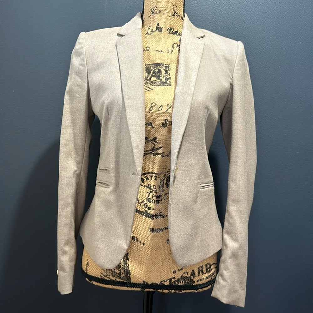 New H&M Tan Beige Blazer in Womens 6